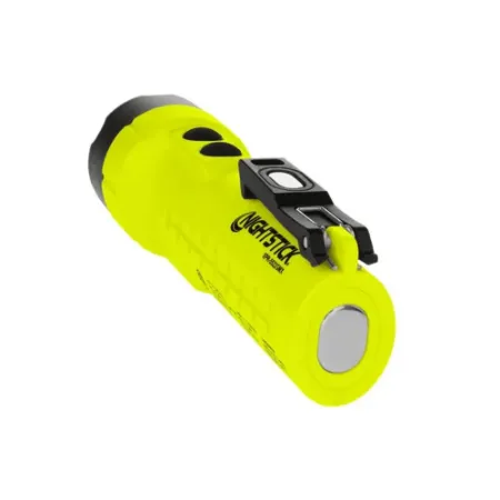 Imagem de A Nightstick XPR-5522GMX é uma lanterna de alto desempenho segura para uso em ambientes perigosos, combinando potência, versatilidade e durabilidade.